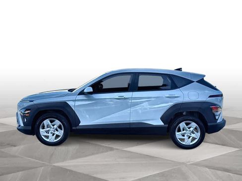 Used 2025 Hyundai Kona SE FWD image 5