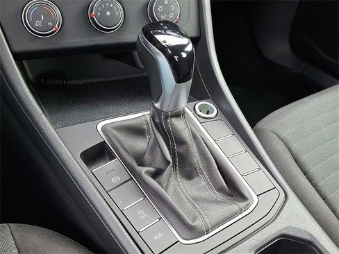 Used 2024 Volkswagen Jetta S image 16