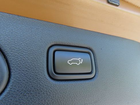 Used 2020 Kia Sportage SX FWD image 27