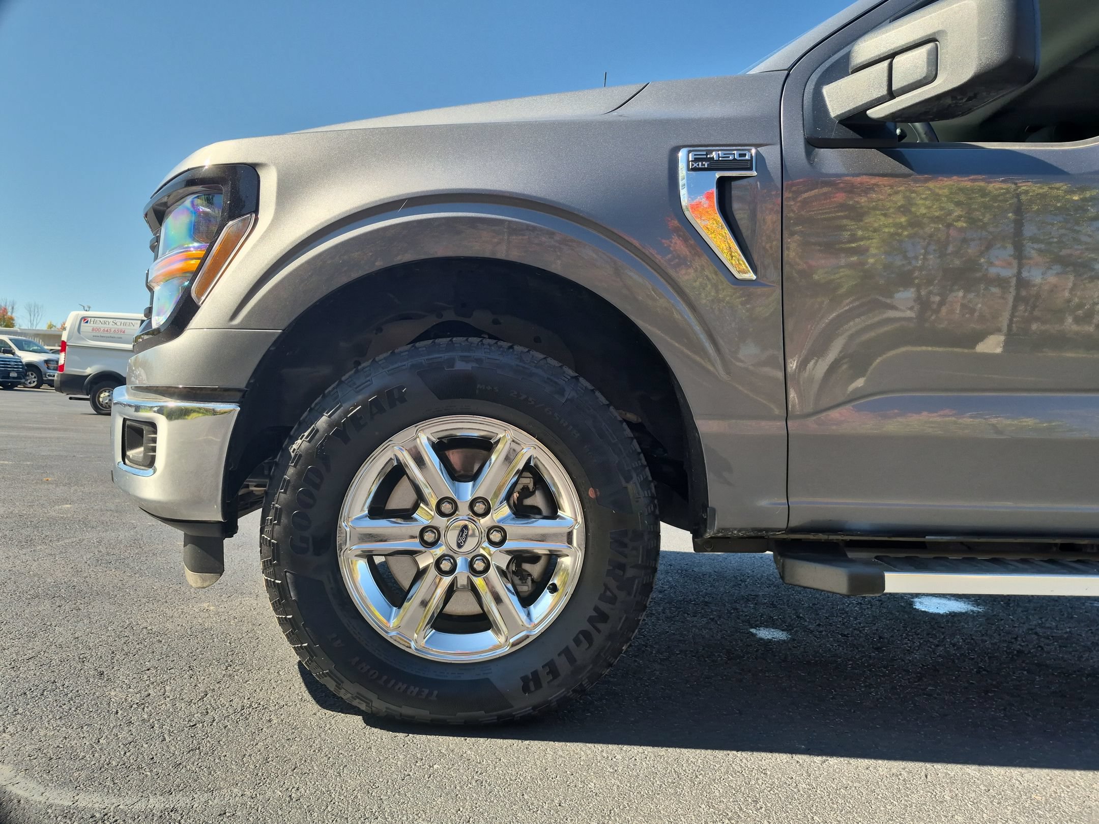 Used 2025 Ford F150 XLT w/ Equipment Group 301A Standard AWD/4WD image 26