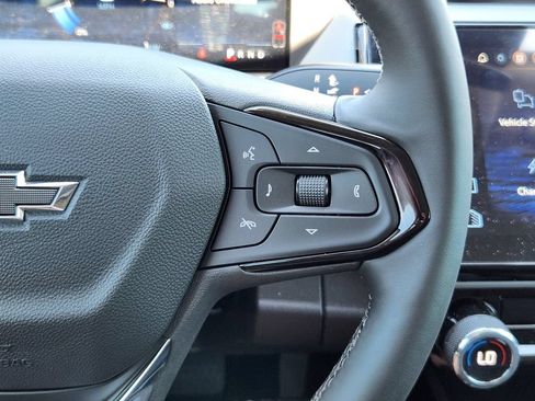 New 2027 Chevrolet Bolt LT w/ Comfort Package FWD image 19