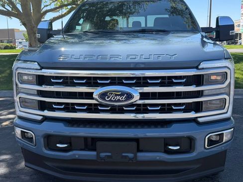 Used 2023 Ford F350 Platinum AWD/4WD image 3