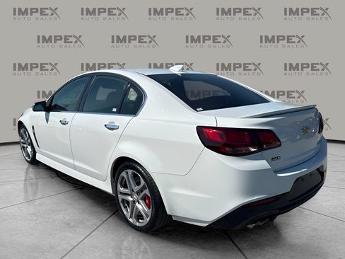 Used 2017 Chevrolet SS RWD image 2