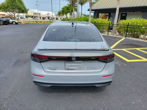 Used 2024 Honda Accord Sport image 7