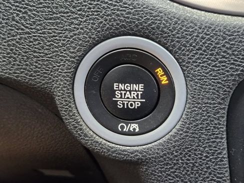 Certified 2023 Dodge Charger SXT RWD image 26