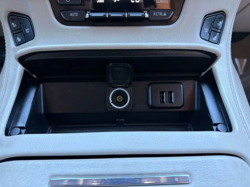 Used 2015 GMC Yukon Denali w/ Open Road Package image 29