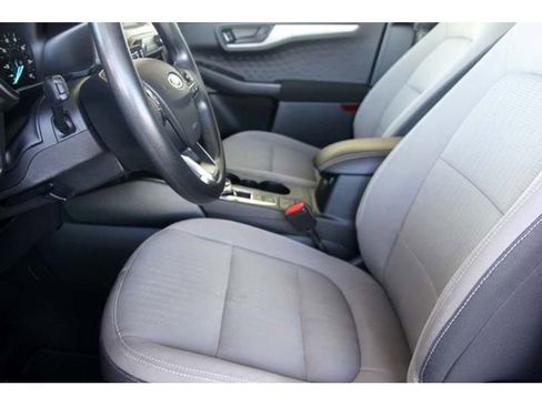 Used 2020 Ford Escape S image 6