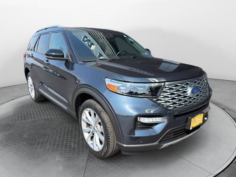 Certified 2023 Ford Explorer Platinum w/ Technology Package AWD/4WD image 1