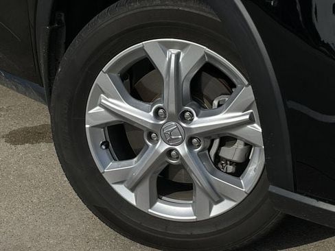 Used 2025 Honda HR-V LX image 8