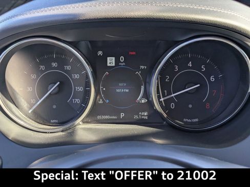 Used 2020 Jaguar E-PACE image 31