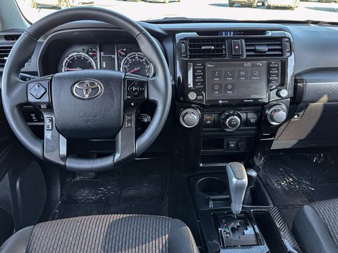 Used 2024 Toyota 4Runner TRD Off-Road AWD/4WD image 20