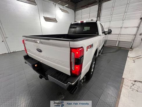 Used 2025 Ford F250 Lariat w/ Chrome Package AWD/4WD image 7