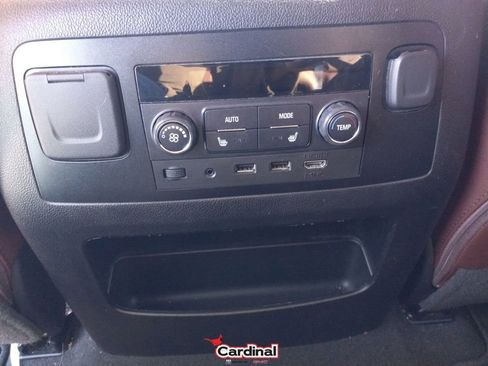 Used 2019 Chevrolet Tahoe Premier w/ Premier Plus Edition image 26