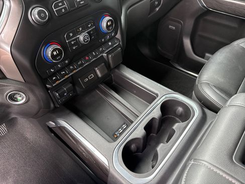 Used 2019 Chevrolet Silverado 1500 LTZ w/ LTZ Premium Package image 23