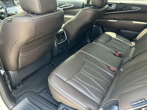 Used 2019 INFINITI QX60 Luxe w/ Sensory Package AWD/4WD image 21
