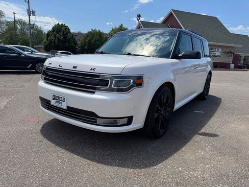 Used 2018 Ford Flex Limited w/ Equipment Group 301A AWD/4WD image 15