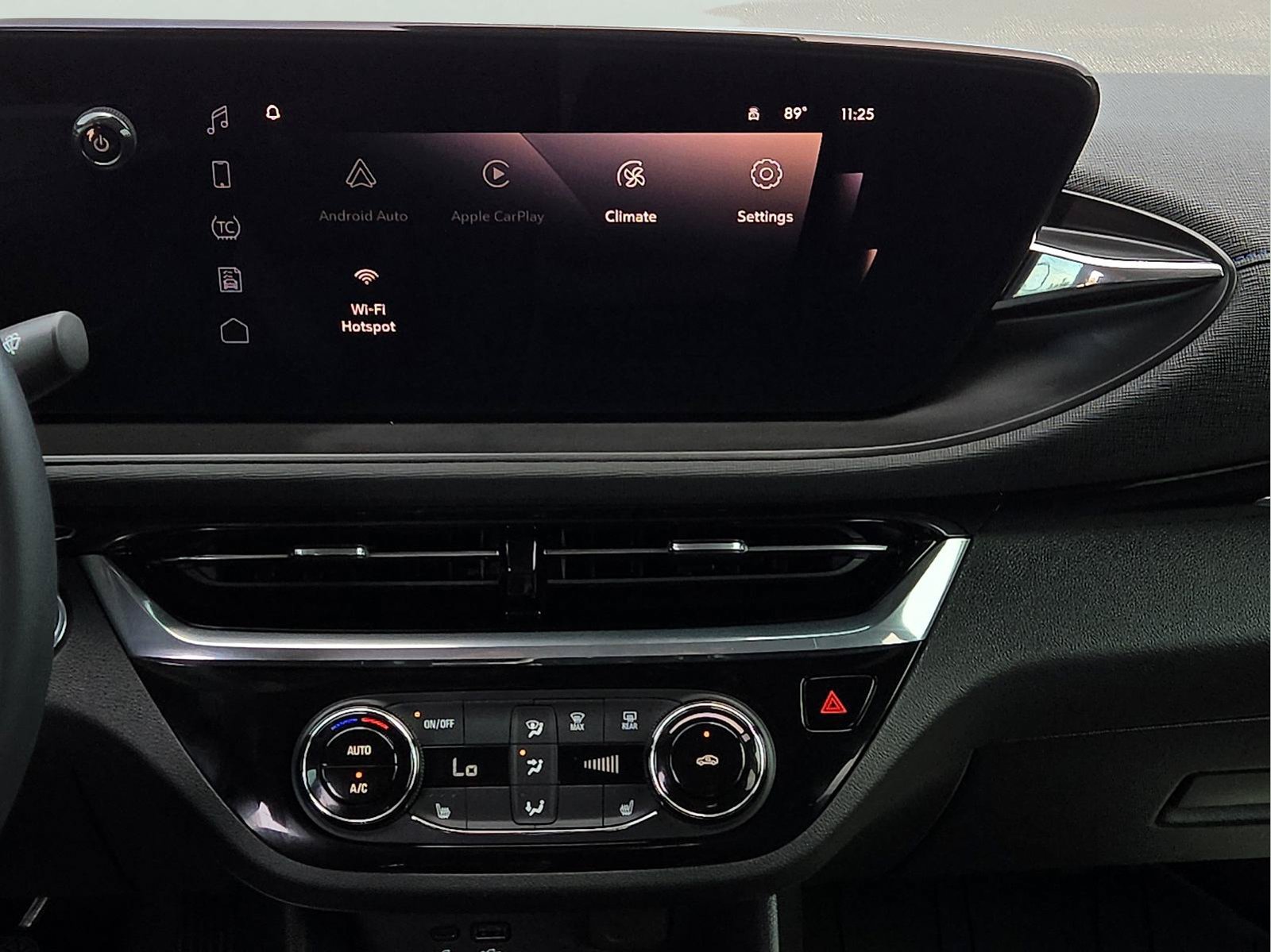 Used 2025 Buick Envista Sport Touring w/ Convenience I Package FWD image 12