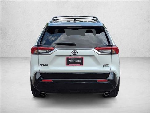 Used 2025 Toyota RAV4 XSE w/ Weather Package AWD/4WD image 7