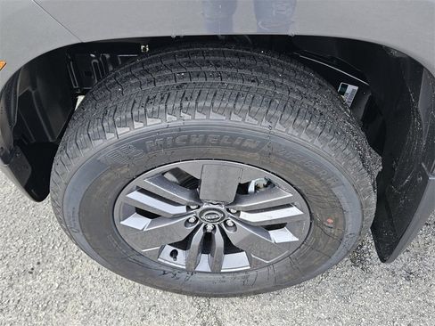 New 2026 Nissan Frontier SV image 16