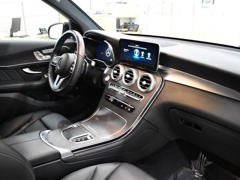 Certified 2022 Mercedes-Benz GLC 300 4MATIC image 19
