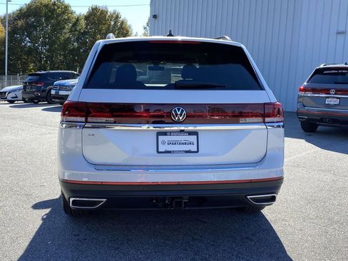 New 2026 Volkswagen Atlas SE FWD image 5