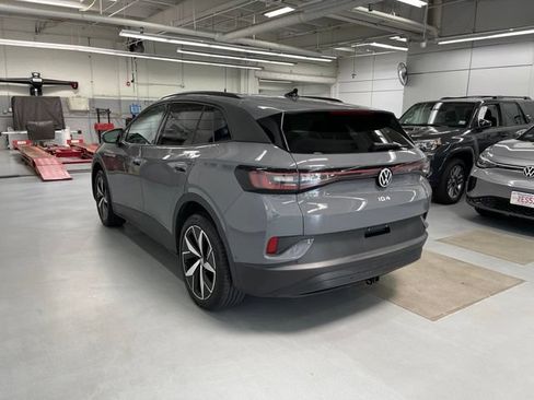 Used 2023 Volkswagen ID.4 Pro S AWD/4WD image 2