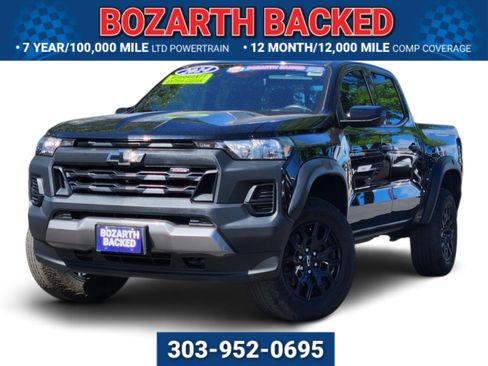 Used 2024 Chevrolet Colorado Trail Boss w/ Technology Package AWD/4WD image 1