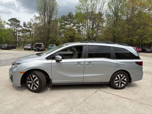 Used 2025 Honda Odyssey EX-L image 6