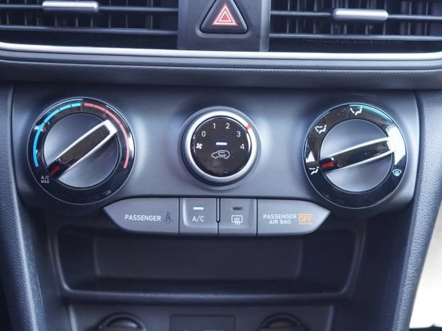 Used 2019 Hyundai Kona SEL FWD image 24