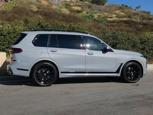 New 2026 BMW X7 xDrive40i w/ M Sport Package image 4