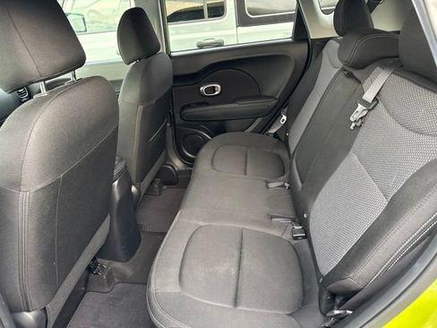 Used 2018 Kia Soul + FWD image 5