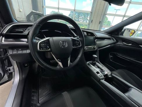 Used 2019 Honda Civic Sport image 13