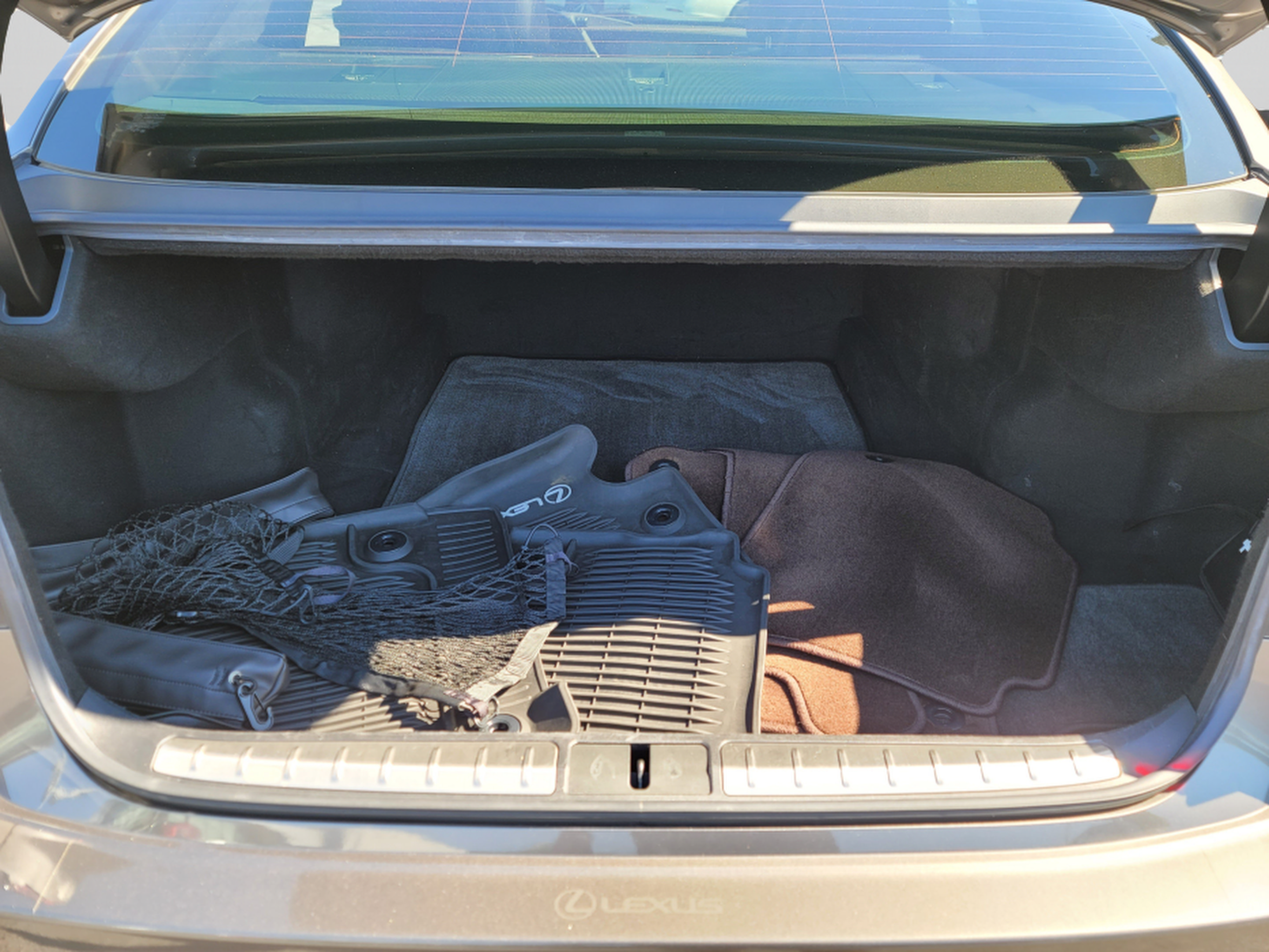 Used 2018 Lexus LS 500 w/ Luxury Package RWD image 24