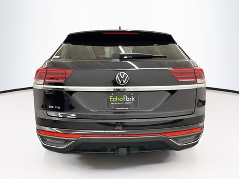 Used 2023 Volkswagen Atlas Cross Sport SE FWD image 7