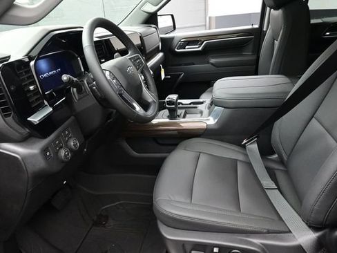 New 2026 Chevrolet Silverado 1500 RST w/ Convenience Package II AWD/4WD image 8