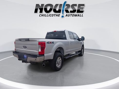 Used 2019 Ford F250 XLT w/ XLT Premium Package image 8