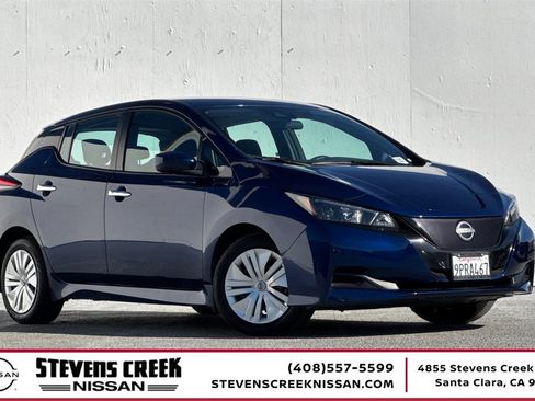 Used 2023 Nissan Leaf S image 1