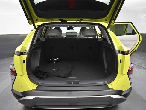 Used 2026 Hyundai Kona Limited AWD/4WD image 13