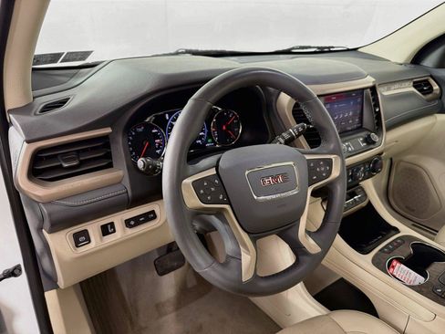 Used 2023 GMC Acadia Denali AWD/4WD image 16