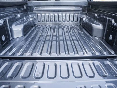 New 2026 Ford Maverick XLT image 15