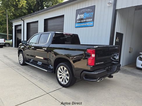 Used 2021 Chevrolet Silverado 1500 High Country AWD/4WD image 13