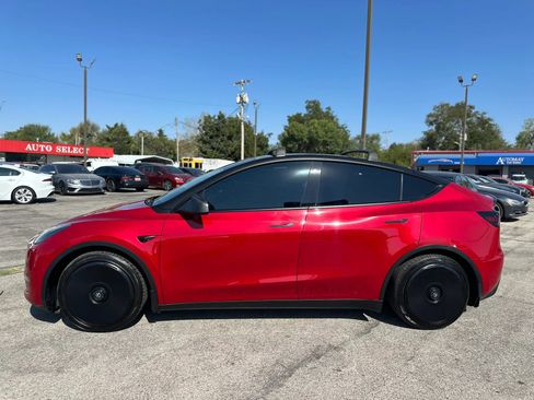 Used 2021 Tesla Model Y Long Range AWD/4WD image 9