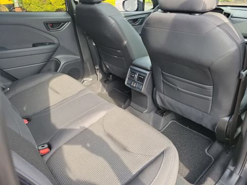 Certified 2025 Subaru Forester Premium image 28