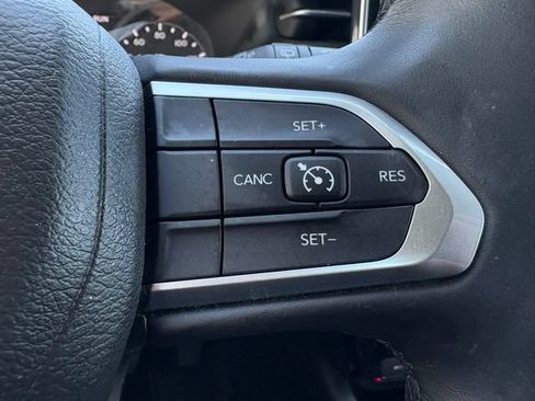Used 2022 Jeep Compass Latitude AWD/4WD image 25