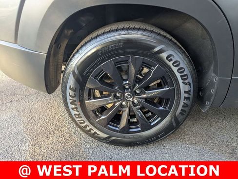 Used 2025 MAZDA CX-50 AWD 2.5 Hybrid w/ Premium Pkg image 34