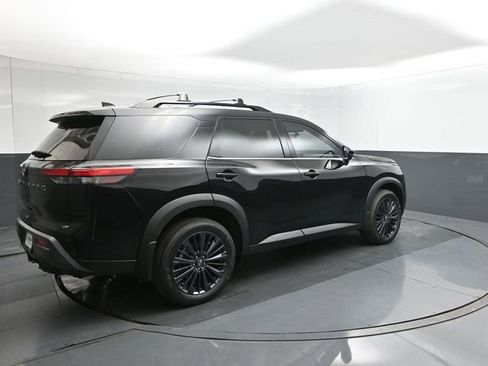 New 2026 Nissan Pathfinder SL w/ SL Premium Package image 11