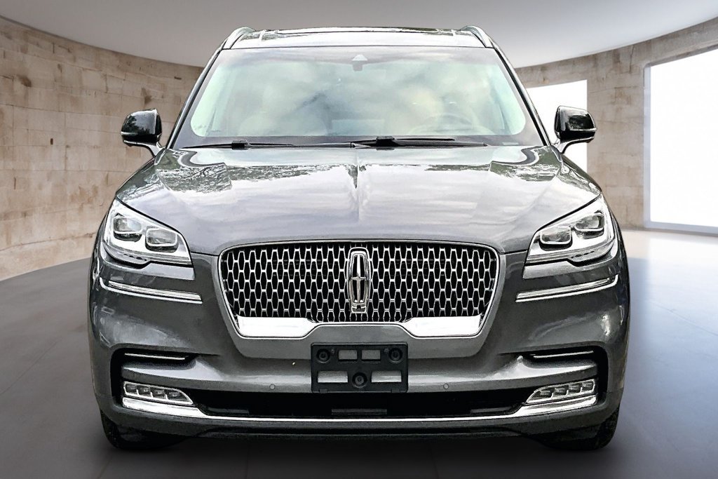 Used 2022 Lincoln Aviator Reserve w/ Equipment Group 201A AWD/4WD image 4