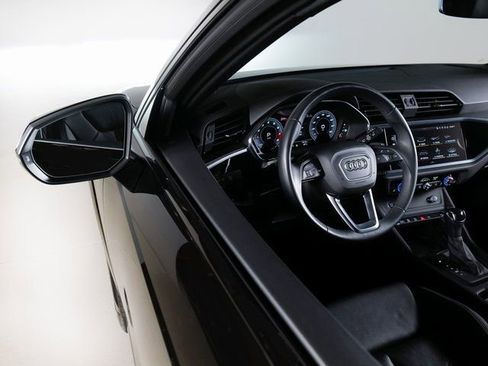 Certified 2023 Audi Q3 2.0T Premium Plus w/ Premium Plus Package AWD/4WD image 24