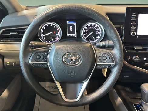 Used 2024 Toyota Camry LE FWD image 18