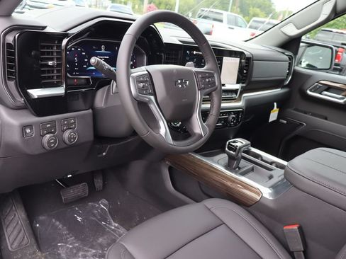New 2026 Chevrolet Silverado 1500 RST w/ Safety Package AWD/4WD image 6
